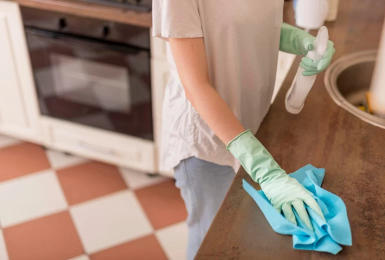 An Ultimate Guide to Kitchen Cleaning